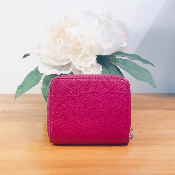 Michael Kors Pink Leather Wallet - Picture 2 of 7